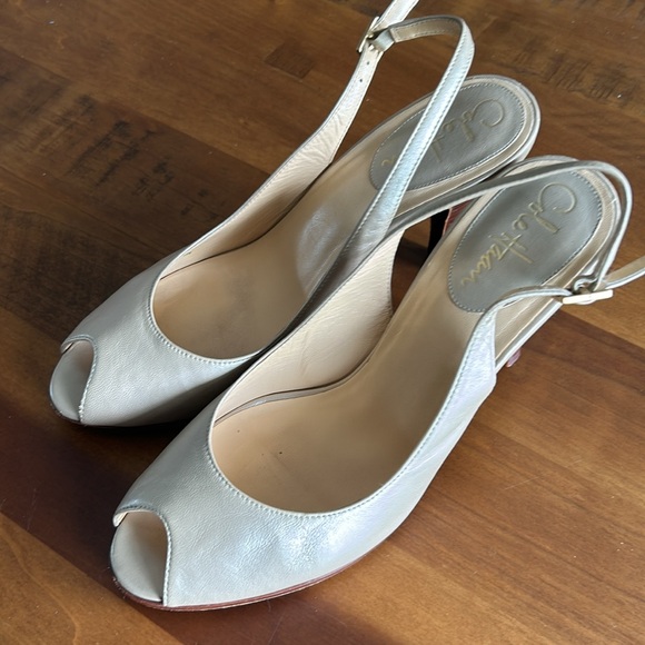 Cole Haan Champagne Gold Peep Toe Slingback Heels - Picture 2 of 6